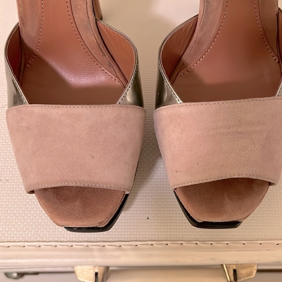 Fendi Suede Platform Heels - Picture 12 of 15